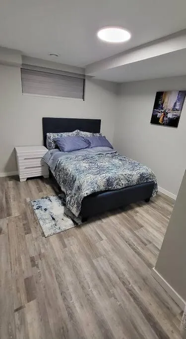Home Away From Home Winnipeg 0*,  Canada